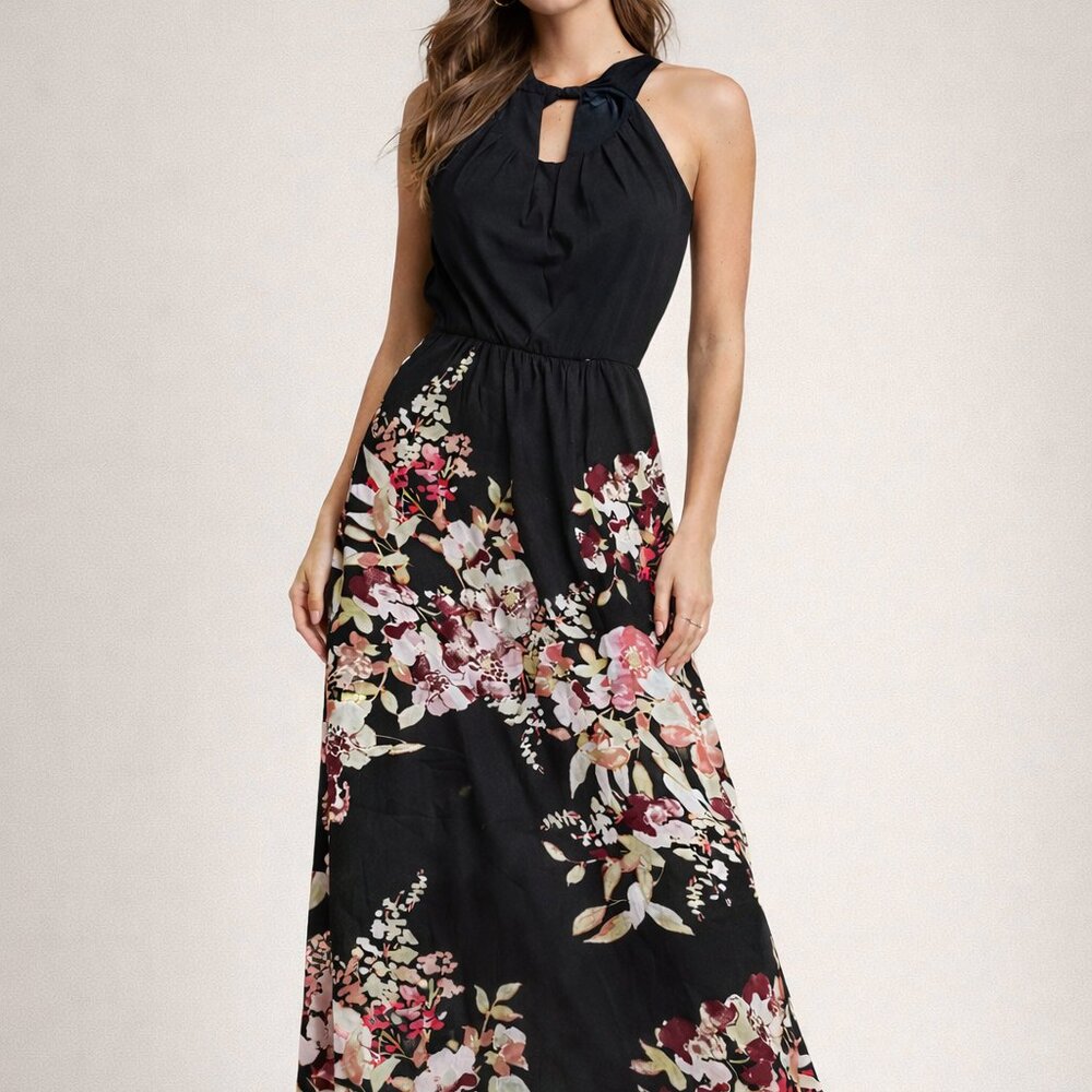 🌸 Laura Petites Floral Maxi Dress | Black with Romantic Floral Print